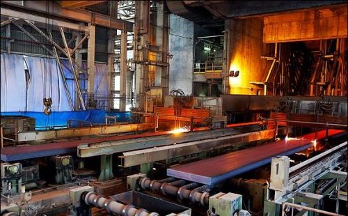 خسارتی که محدودیت های برق به شرکت فولاد خوزستان زد