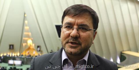 نگرانی از افزایش قیمت بنزین و عوارض خروج از كشور