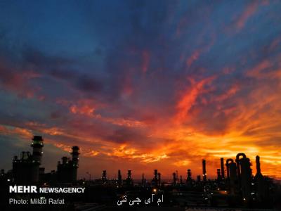 آتش سوزی در پتروشیمی آبادان مهار گشت